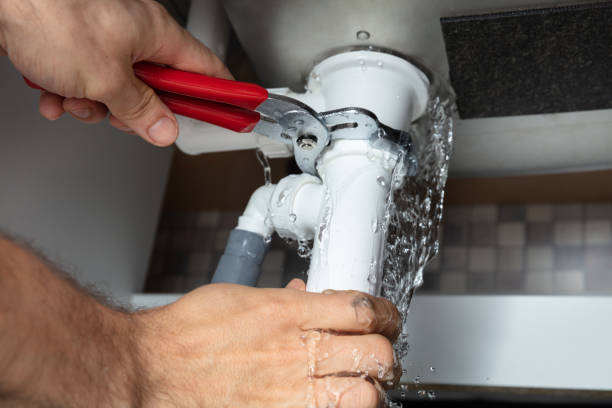 Best Water damage restoration near me  in Bay Shore, NY